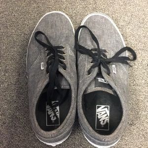 Mens size 10 Vans Sneakers